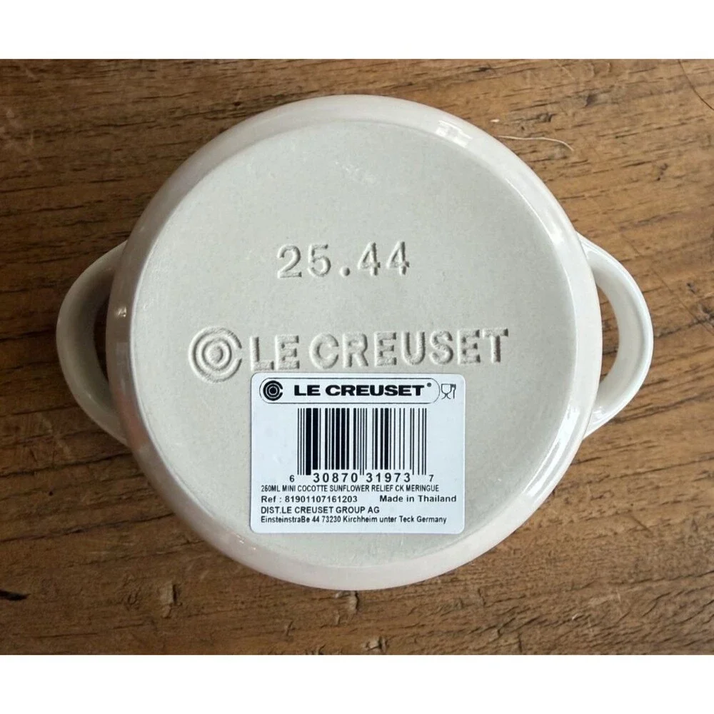 Le Creuset Stoneware Sunflower Relief 8 oz Mini Cocotte w/ lid Meringue NEW NIB